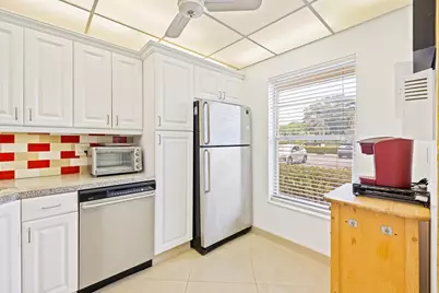 6300 NW 62nd Street #110, Tamarac, FL 33319 - Photo 5