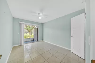 169 Suffolk E, Boca Raton, FL 33434 - Photo 17