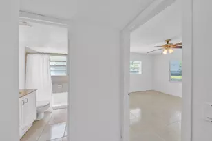 169 Suffolk E, Boca Raton, FL 33434 - Photo 23