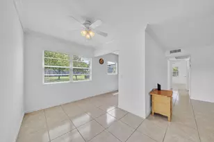 169 Suffolk E, Boca Raton, FL 33434 - Photo 11
