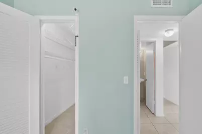 169 Suffolk E, Boca Raton, FL 33434 - Photo 19
