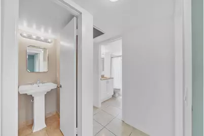 169 Suffolk E, Boca Raton, FL 33434 - Photo 21