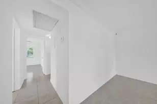 169 Suffolk E, Boca Raton, FL 33434 - Photo 15