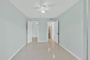 169 Suffolk E, Boca Raton, FL 33434 - Photo 17