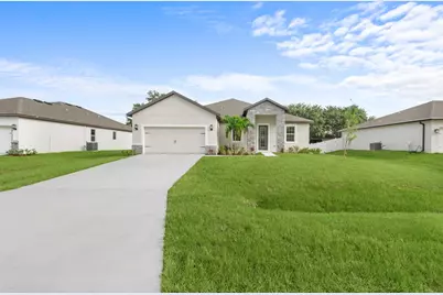 7876 104th Avenue, Vero Beach, FL 32967 - Photo 1