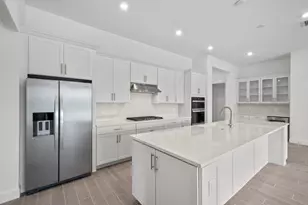 2082 Don Benito Wy, Naples, FL 34120 - Photo 29