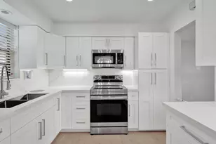 1054 Wyoming Ave, Fort Lauderdale, FL 33312 - Photo 5