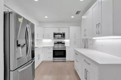 1054 Wyoming Avenue, Fort Lauderdale, FL 33312 - Photo 9