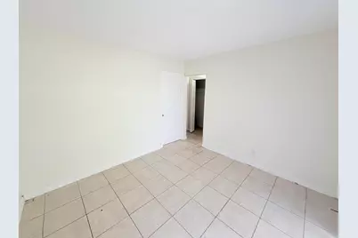 3030 NW 43rd Terrace #207, Lauderdale Lakes, FL 33313 - Photo 7