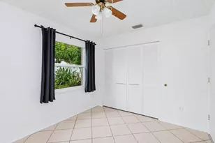 117 Sherwood Dr, Royal Palm Beach, FL 33411 - Photo 19
