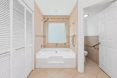 117 Sherwood Drive, Royal Palm Beach, FL 33411 - Photo 15