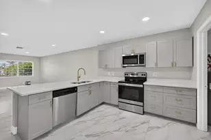 4873 Arthur St, Palm Beach Gardens, FL 33418 - Photo 9