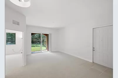 58 SE Palermo Court #104, Stuart, FL 34994 - Photo 11