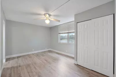 9450 Poinciana Place #211, Davie, FL 33324 - Photo 9