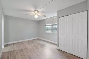 9450 Poinciana Pl, Davie, FL 33324 - Photo 9
