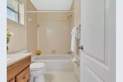 299 NW 36th Avenue, Deerfield Beach, FL 33442 - Photo 29