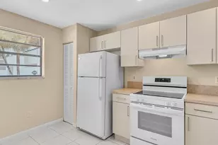 299 NW 36th Ave, Deerfield Beach, FL 33442 - Photo 9
