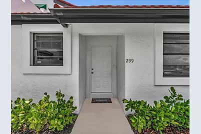 299 NW 36th Avenue, Deerfield Beach, FL 33442 - Photo 3