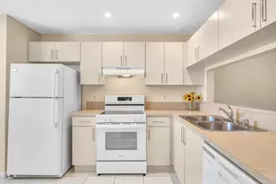 299 NW 36th Ave, Deerfield Beach, FL 33442 - Photo 13