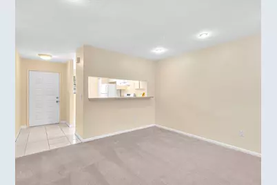 299 NW 36th Avenue, Deerfield Beach, FL 33442 - Photo 9