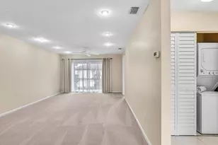 299 NW 36th Ave, Deerfield Beach, FL 33442 - Photo 19