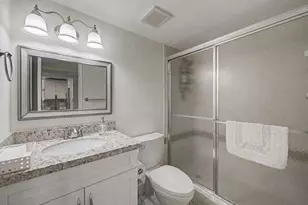 18181 NE 31st Ct, Aventura, FL 33160 - Photo 17