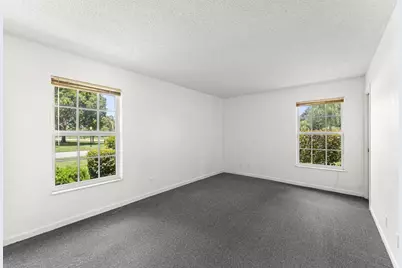 713 Nantucket Circle #B, Lake Worth, FL 33467 - Photo 9