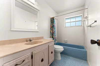 713 Nantucket Circle #B, Lake Worth, FL 33467 - Photo 15