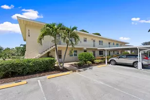 2950 SE Ocean Blvd, Stuart, FL 34996 - Photo 23