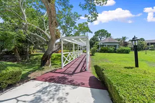 2950 SE Ocean Blvd, Stuart, FL 34996 - Photo 25
