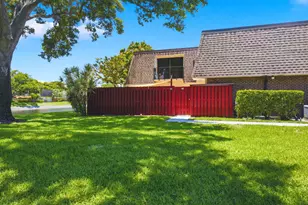 2883 SW 22nd Cir, Delray Beach, FL 33445 - Photo 5