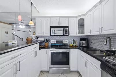 2883 SW 22nd Circle #51a, Delray Beach, FL 33445 - Photo 7