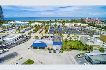 1281 Plaza Circle, Riviera Beach, FL  - Photo 25