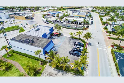 1281 Plaza Circle, Riviera Beach, FL  - Photo 19