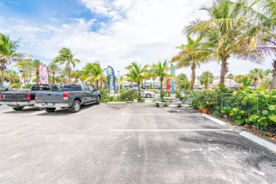 1281 Plaza Circle, Riviera Beach, FL  - Photo 5
