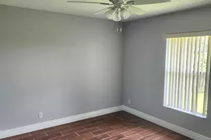 425 SW McComb Ave, Port Saint Lucie, FL 34953 - Photo 11