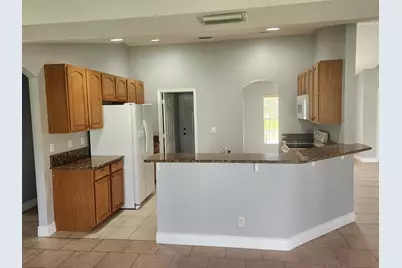 425 SW McComb Avenue, Port Saint Lucie, FL 34953 - Photo 5