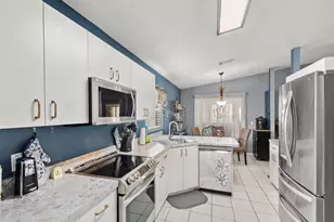6704 Picante Cir, Fort Pierce, FL 34951 - Photo 21