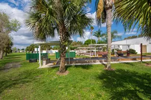 6704 Picante Cir, Fort Pierce, FL 34951 - Photo 49