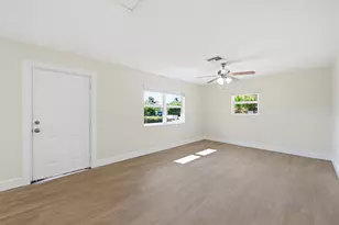 349 Wickline Blvd, Lantana, FL 33462 - Photo 7