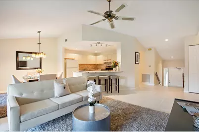 5750 Coach House Circle #G, Boca Raton, FL 33486 - Photo 5