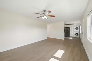 351 Wickline Blvd, Lantana, FL 33462 - Photo 9