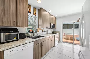 18762 Candlewick Dr, Boca Raton, FL 33496 - Photo 9