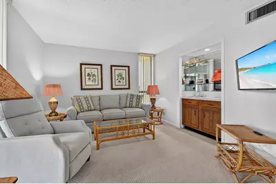 5188 Woodland Lakes Drive #332, Palm Beach Gardens, FL 33418 - Photo 11