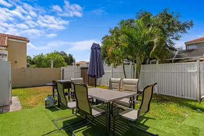 6550 Columbia Avenue, Lake Worth, FL 33467 - Photo 19