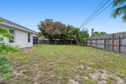 1118 SW Del Rio Boulevard, Port Saint Lucie, FL 34953 - Photo 33