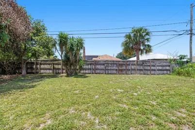 1118 SW Del Rio Boulevard, Port Saint Lucie, FL 34953 - Photo 25