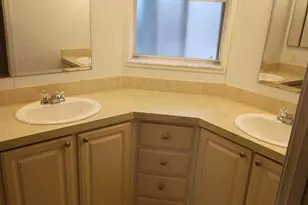 2080 SW 85th Ave, Davie, FL 33324 - Photo 15