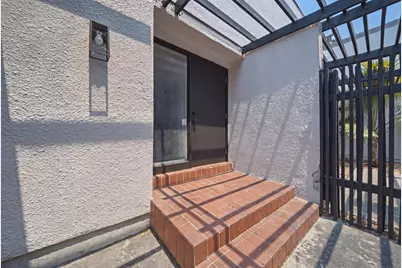 1391 E Golfview Drive #1391, Pembroke Pines, FL 33026 - Photo 23
