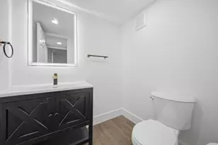 1391 E Golfview Dr, Pembroke Pines, FL 33026 - Photo 17